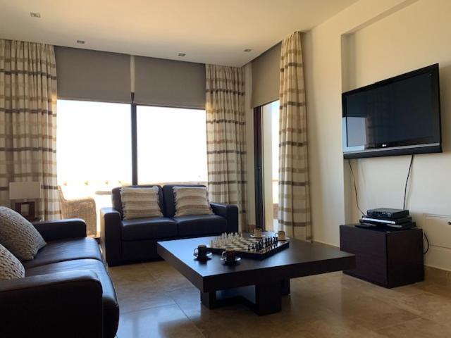 Beau Views Seven Apartment Peyia Bagian luar foto