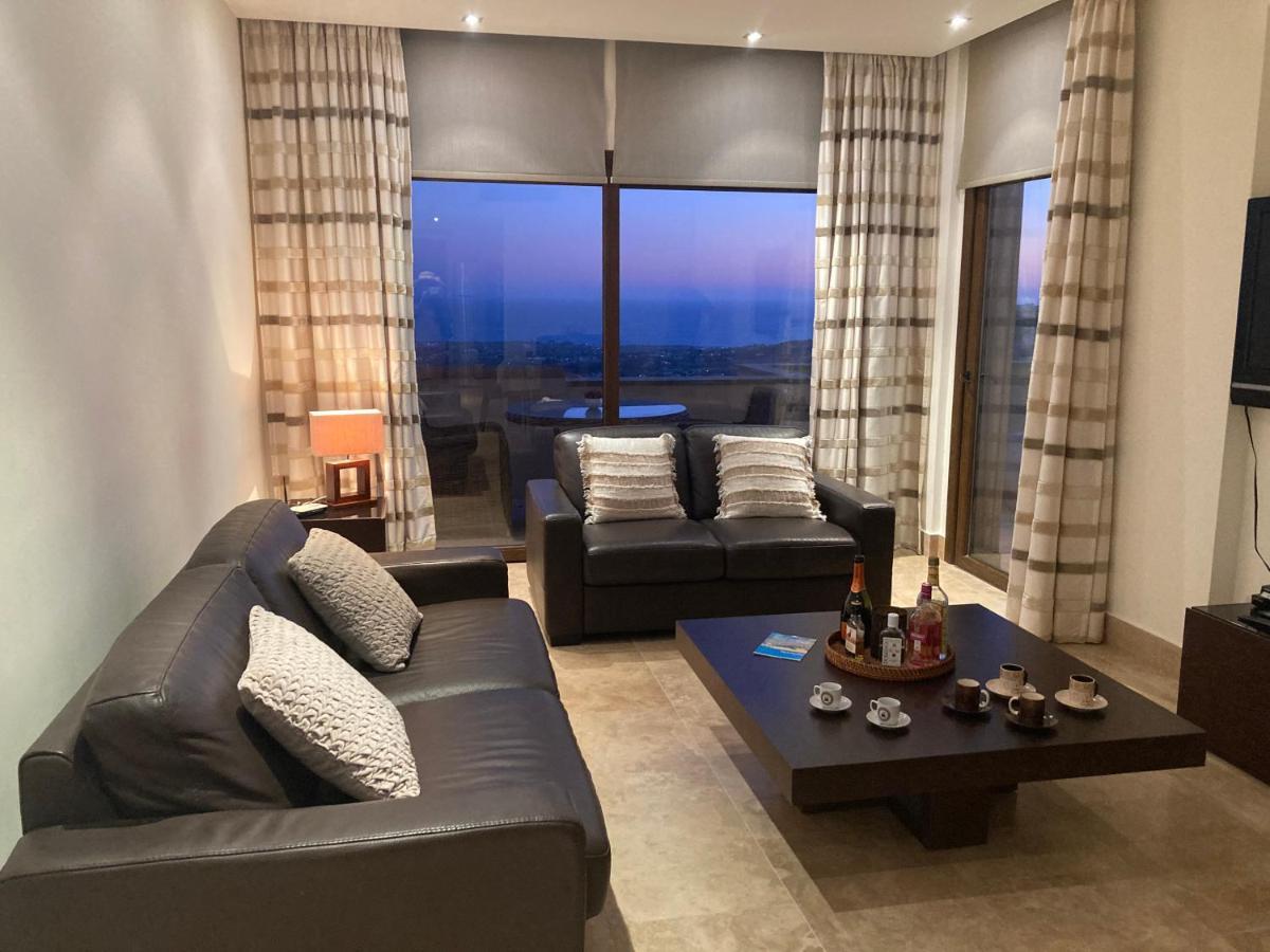 Beau Views Seven Apartment Peyia Bagian luar foto